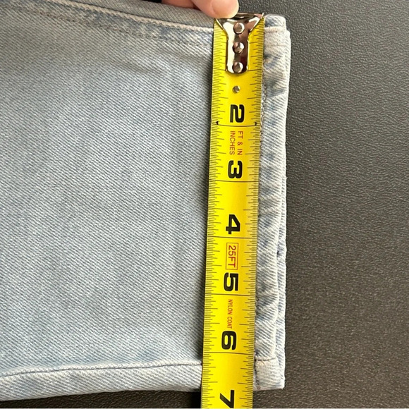 Juniors 13/31W SO Low Rise Boyfriend Jeans Relaxed Hip Thigh Straight Leg Light - Picture 8 of 14